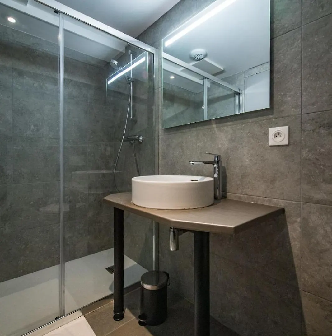 Duplex in Albiez-Montrond with terrace Otel Daire