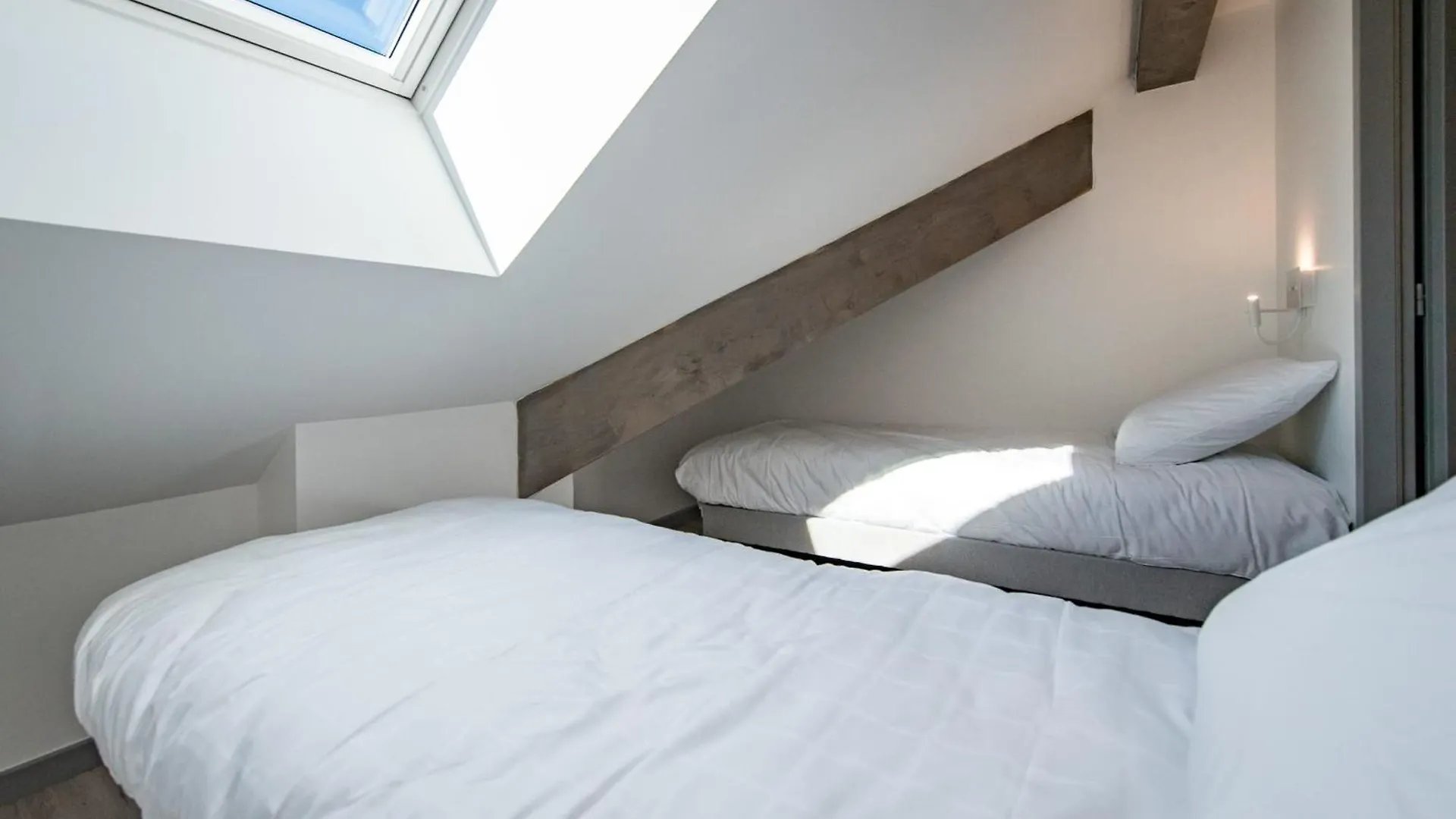 Duplex in Albiez-Montrond with terrace Otel Daire